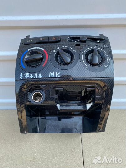 Блок управления печкой Geely мк