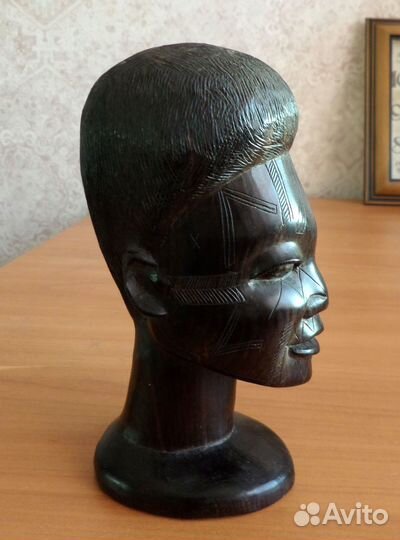 Статуэтка из эбенового дерева. Африка. 1950-1960-е