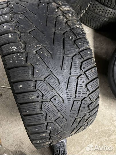 Pirelli Ice Zero 295/40 R20
