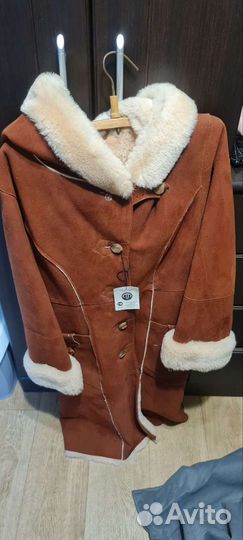 Пальто зимнее новое из овчины