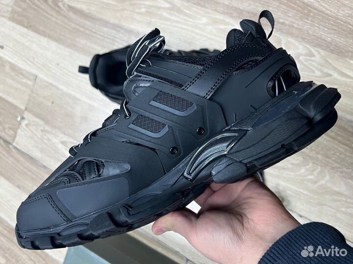 Кроссовки Balenciaga Track 1