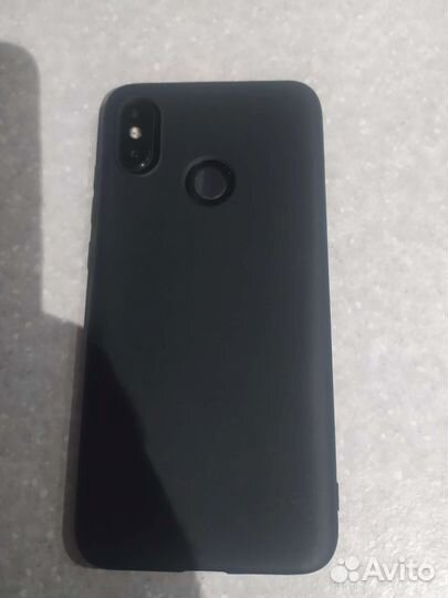 Телефон Xiaomi mi 8