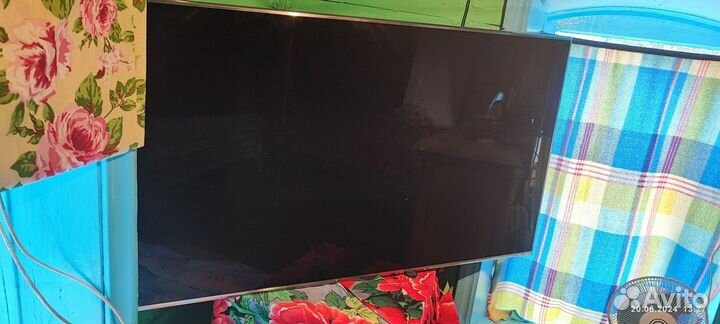 Телевизор SMART tv 55 бу