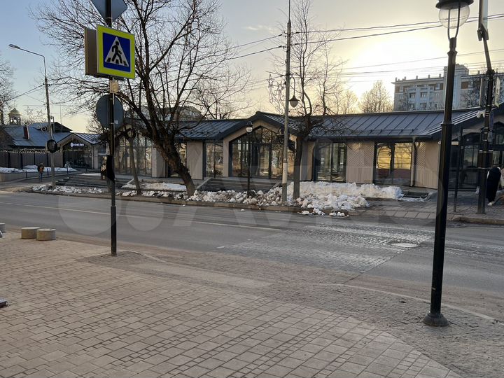 Общепит, 390 м²