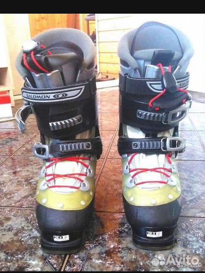 Горнолыжные ботинки Solomon 42