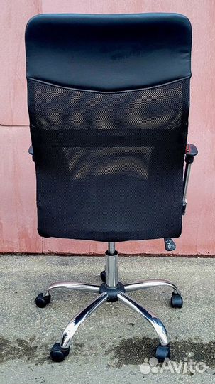 Компьютерное / офисное кресло