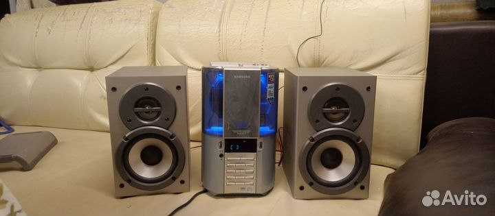 Микросистема Samsung MM-ZL7 с блютус