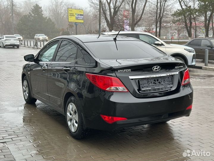 Hyundai Solaris 1.6 AT, 2015, 90 000 км