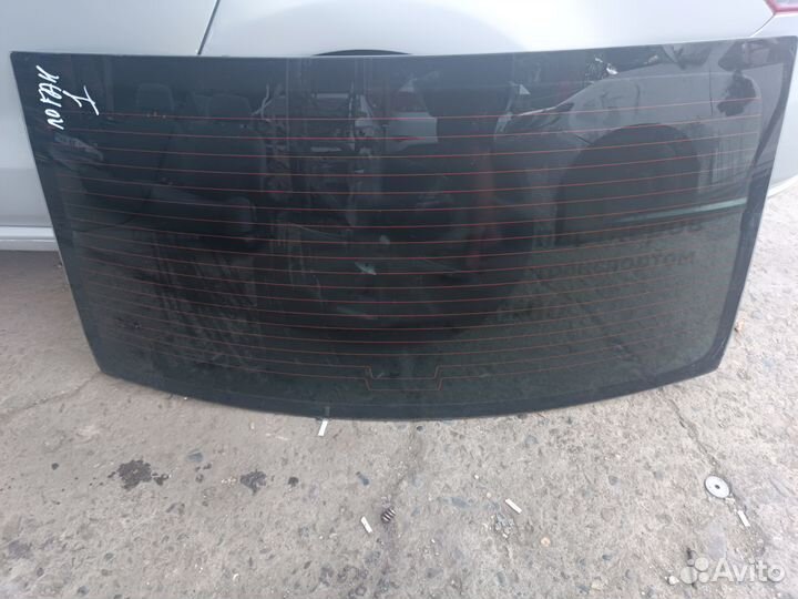 Стекло заднее Renault Logan 1 с обогревом