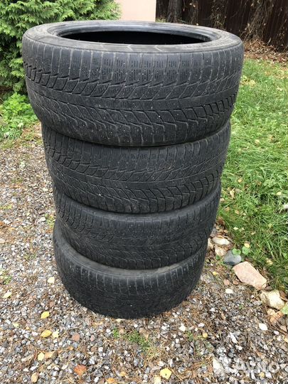 Triangle PL01 275/45 R21