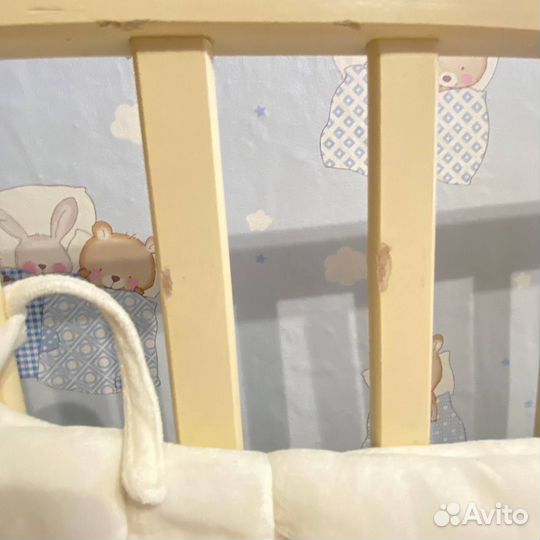 Детская кроватка