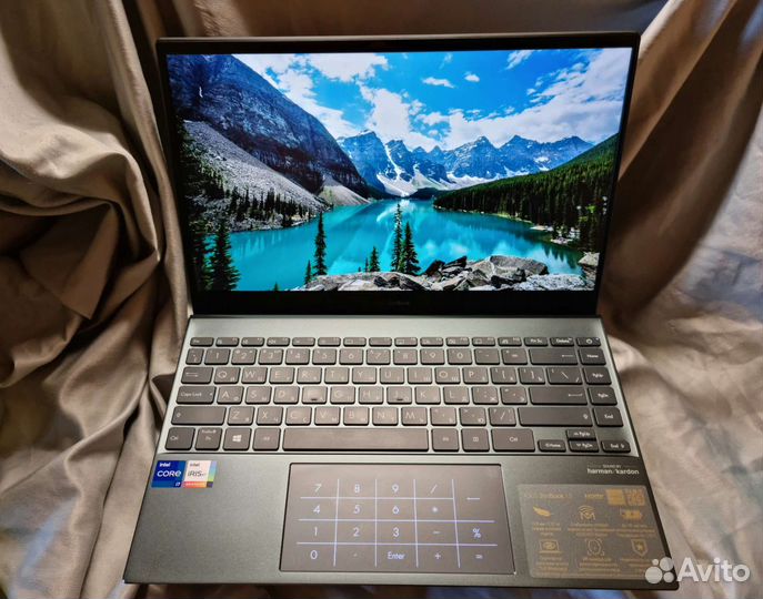 Ноутбук asus ZenBook 13