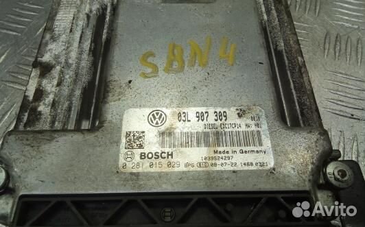 Блок управления двс volkswagen passat B6 (SBN04PC0