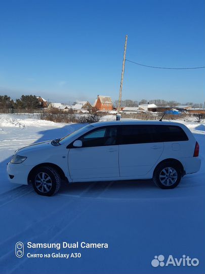 Toyota Corolla Fielder 1.5 AT, 2004, 151 000 км