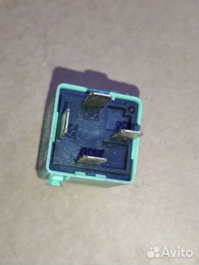 Реле бензонасоса bmw e39