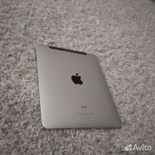 Планшет apple iPad 1
