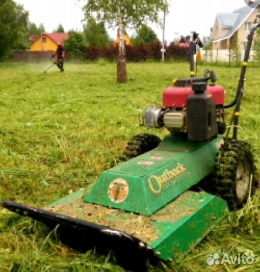 Стрижка газона. Покос высокой травы, бурьяна