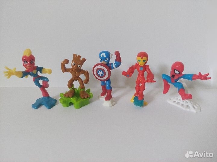 Игрушка из kinder surprise, marvel