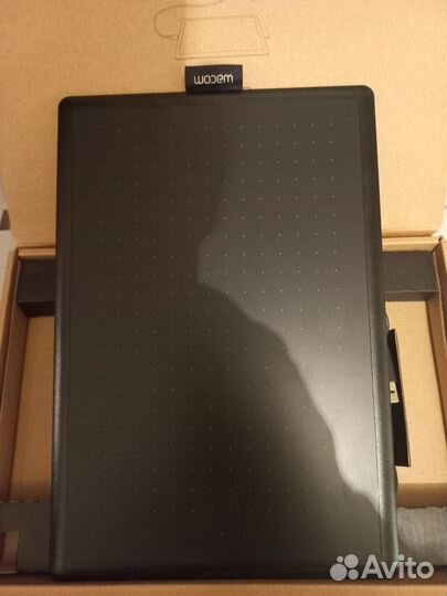 Графический планшет one by wacom