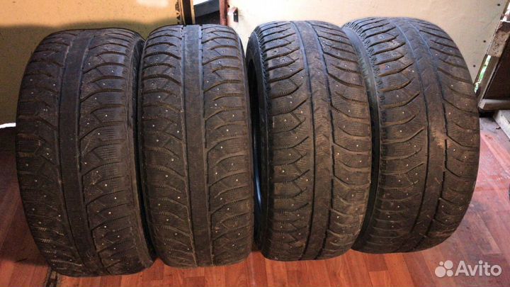 Bridgestone Ice Cruiser 7000 255/55 R18
