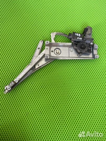 Передний правый стеклоподъемник опель вектра B