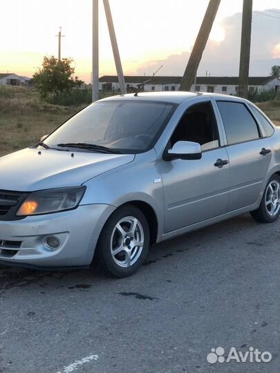 LADA Granta 1.6 МТ, 2012, 300 000 км