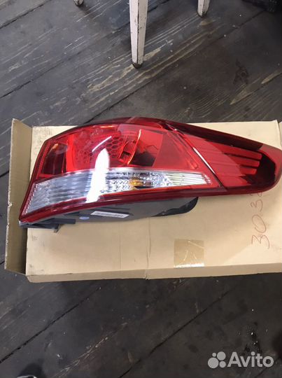 Продам фонарь kia рио