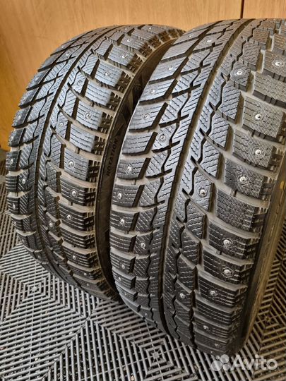 Zeta Antarctica Ice 215/55 R16