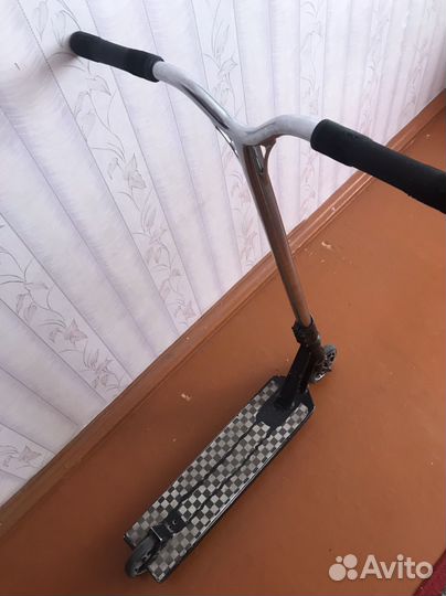 Трюковой самокат кастом стрит