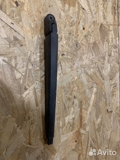 Рычаг заднего очистителя Mazda cx-7