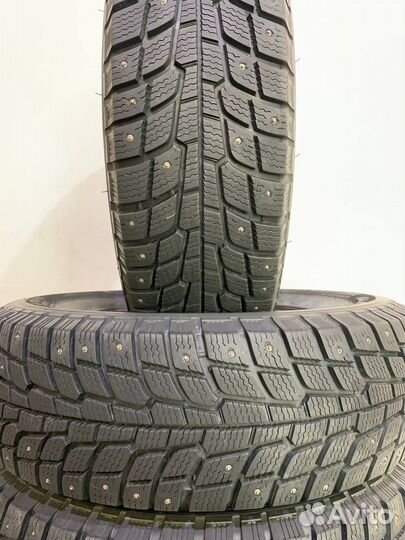 Michelin Latitude X-Ice North 205/75 R15