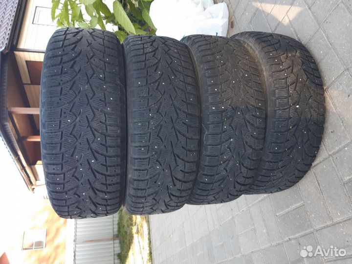 Toyo Observe G3-Ice 215/65 R16 103T