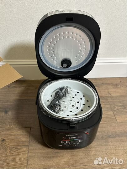 Мультиварка Redmond mc100