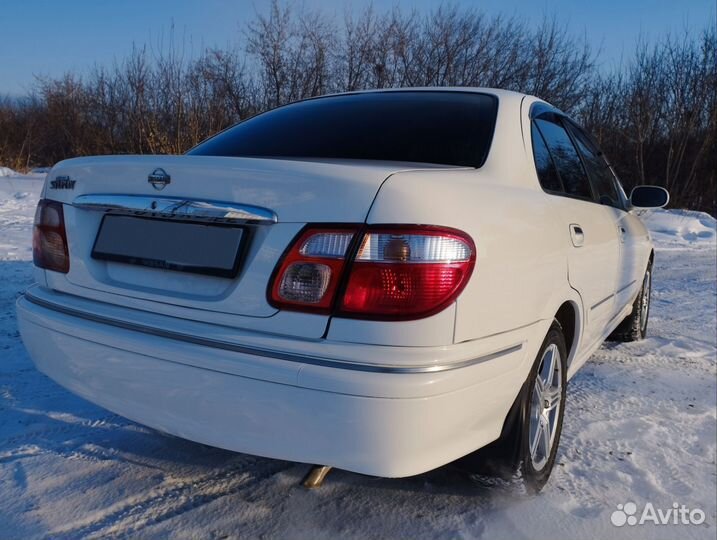 Nissan Bluebird Sylphy 1.8 AT, 2002, 300 000 км