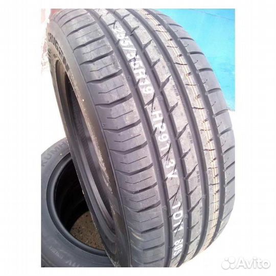 Kumho Crugen HP91 275/50 R20 109W