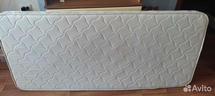 Двухъярусная кровать бу