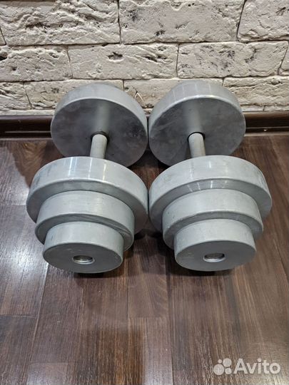 Продам б/у гантели