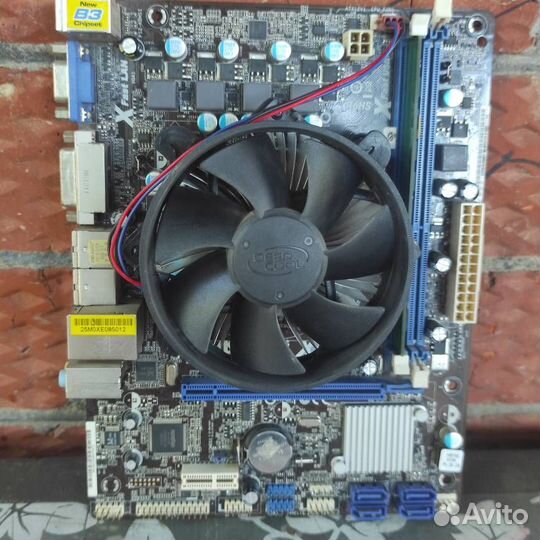 Комплект ASRock H61M-DGS + Pentium G620 + 2GB