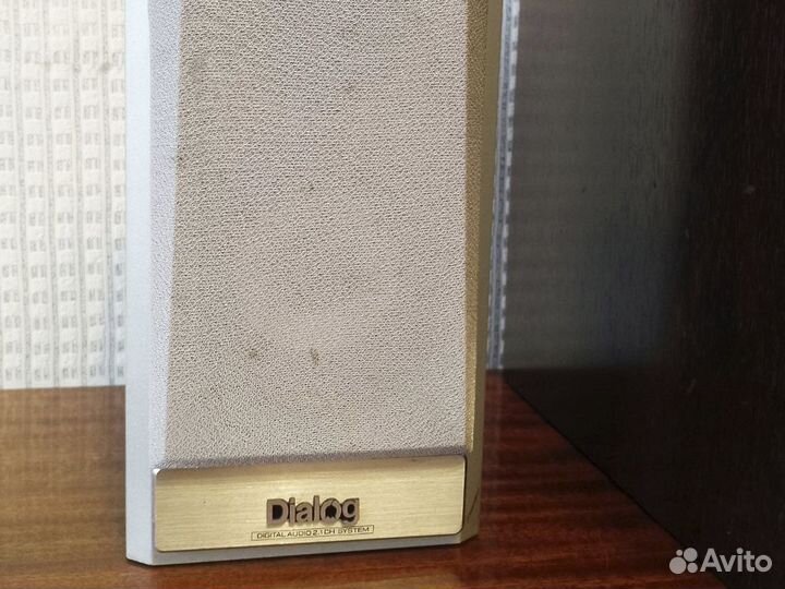 Акустические колонки большие
