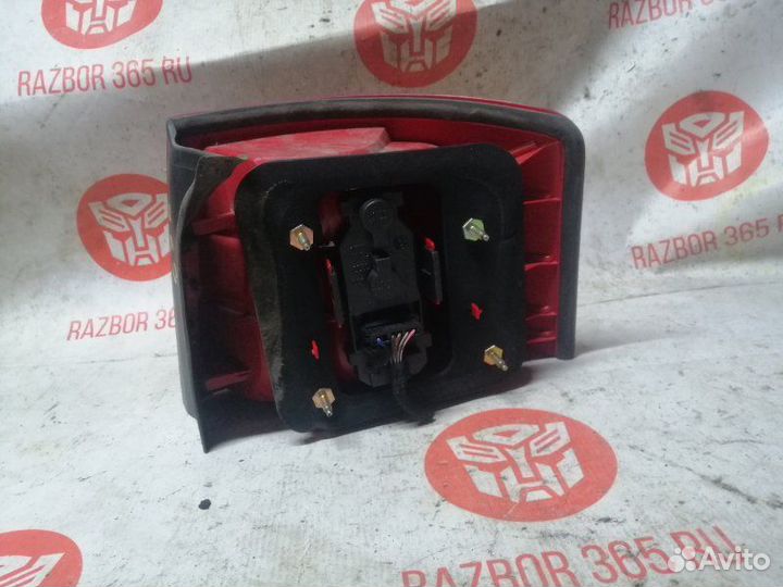 Фонарь задний левый Audi A6 Allroad C5 ARE 2003