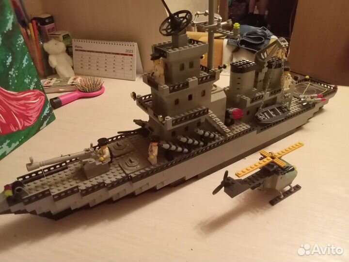 Lego корабль