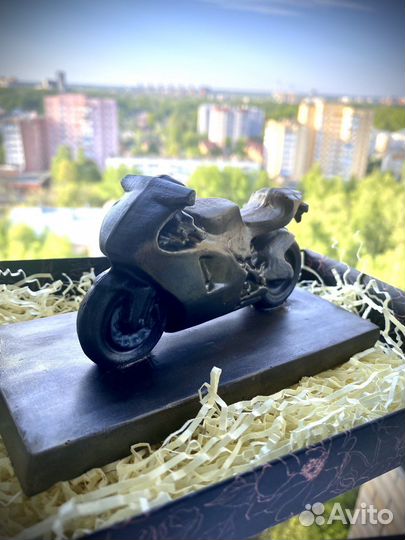 Шоколадный мотоцикл