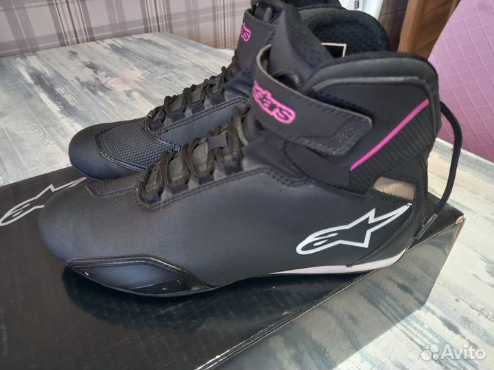 Мотобатинки женские alpinestars