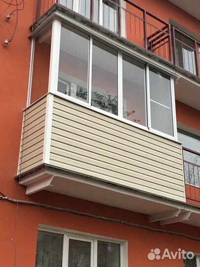 Остеклить балкон в Армавире