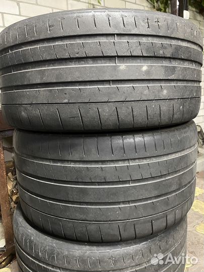 Michelin Pilot Super Sport 285/30 R19 19