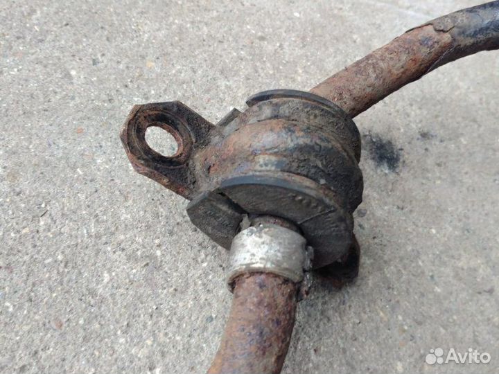 Стабилизатор задний Nissan Qashqai Vi HR16DE 2007