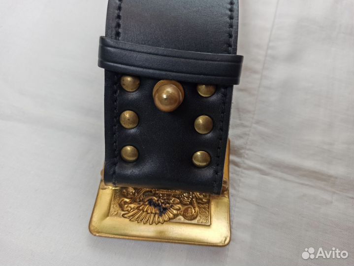 Мужской кожаный ремень с гербом РФ