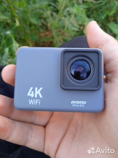 Экшен камера Digma dicam 810