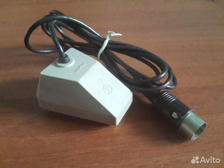 Микрофон к советскому магнитофону