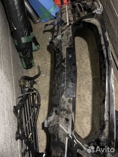 Продам обвес Black Pearl toyota aristo